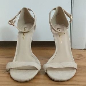 Lulu's faux suede heels